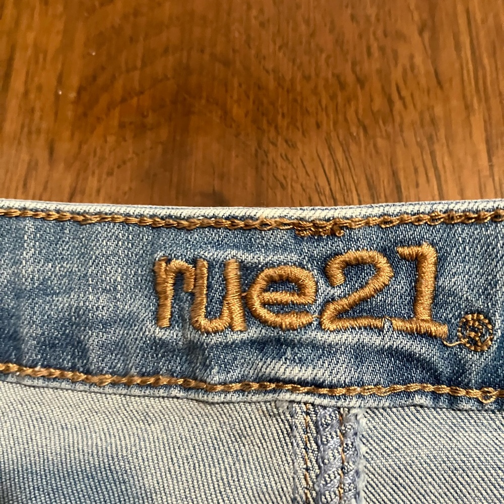 Rue 21 Distressed Denim Skirt SZ L - Picture 3 of 7